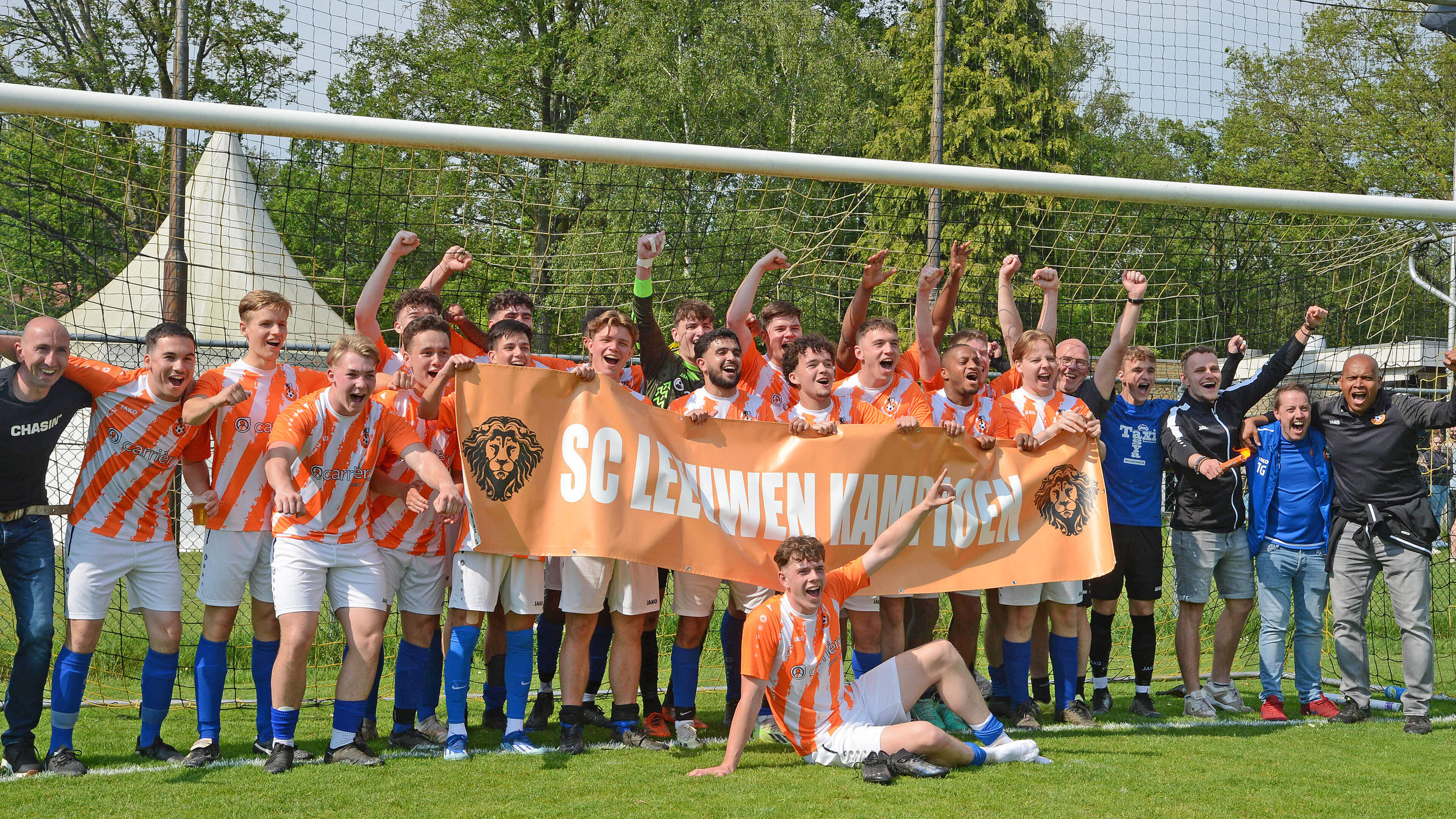 EVV knokt in nacompetitie voor klassenbehoud, periodewinnaars azen op promotie